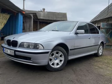 Авто BMW 5 Series 2001 № 7389298