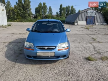 Авто Chevrolet Aveo 2006 № 7389313