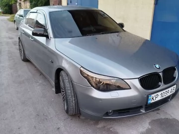 Авто BMW 5 Series 2003 № 7389446