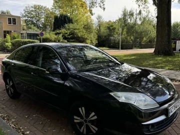 Авто Renault Laguna 2010 № 7389594