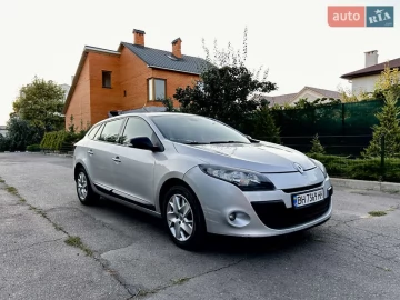 Авто Renault Megane 2011 № 7389881