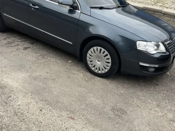 Авто Volkswagen Passat 2010 № 7389916