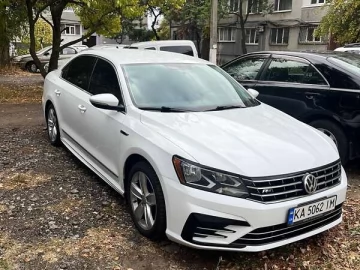 Авто Volkswagen Passat 2016 № 7389934