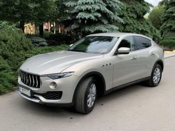 Авто Maserati Levante 2017 № 7390282