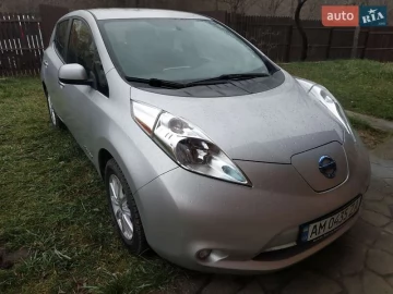 Авто Nissan Leaf 2015 № 7390482