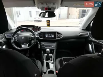 Авто Peugeot 308 2015 № 7390520