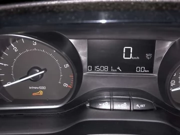 Авто Peugeot 208 2019 № 7390606