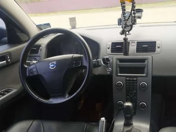 Авто Volvo V50 2008 № 7390642