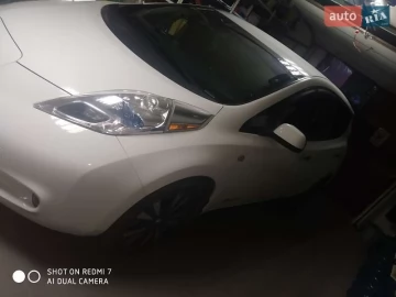 Авто Nissan Leaf 2015 № 7390818