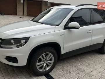 Авто Volkswagen Tiguan 2015 № 7390947