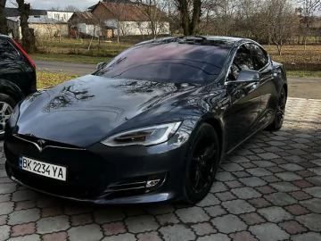 Авто Tesla Model S 2017 № 7391140