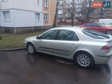 Авто Renault Laguna 2002 № 7391613