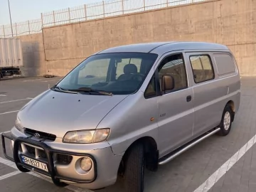 Авто Hyundai H 200 2000 № 7391624