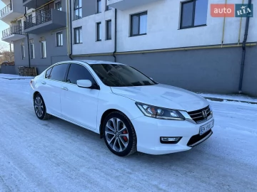 Авто Honda Accord 2015 № 7392071
