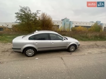 Авто Volkswagen Passat 2003 № 7392116