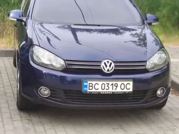 Авто Volkswagen Golf 2010 № 7392147