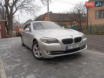 Авто BMW 5 Series 2012 № 7392201