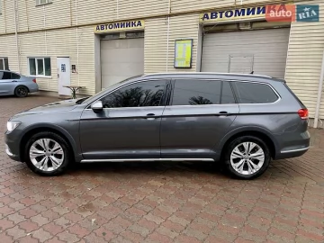 Авто Volkswagen Passat Alltrack 2017 № 7392217