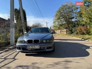 Авто BMW 5 Series 2001 № 7392340