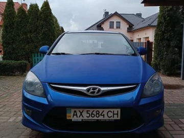 Авто Hyundai I30 2010 № 7392752