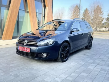 Авто Volkswagen Golf 2010 № 7393099