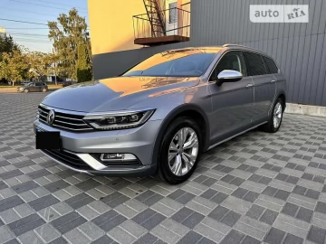 Авто Volkswagen Passat 2018 № 7393426