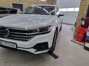 Авто Volkswagen Touareg 2020 № 7393476
