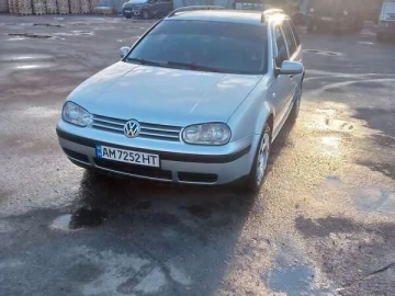 Авто Volkswagen Golf 2003 № 7393526