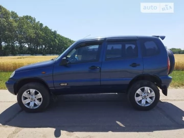 Авто Chevrolet Niva 2007 № 7393698