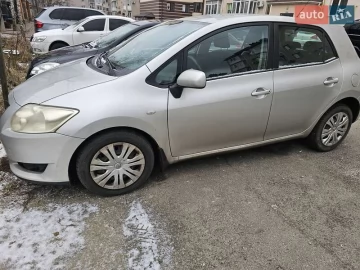 Авто Toyota Auris 2007 № 7393737