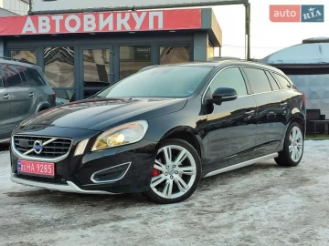 Авто Volvo V60 2011 № 7393963
