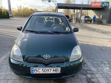 Авто Toyota Yaris 2001 № 7394473