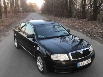 Авто Skoda Superb 2002 № 7394734