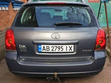 Авто Toyota Avensis 2004 № 7394744
