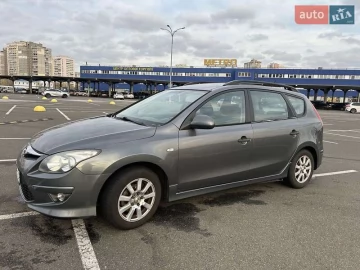 Авто Hyundai I30 2010 № 7394775
