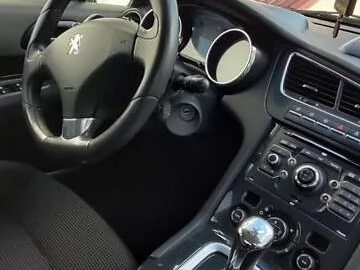 Авто Peugeot 5008 2010 № 7394949