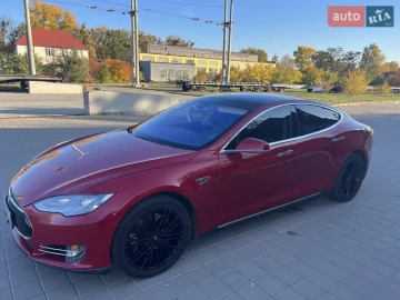 Авто Tesla Model S 2015 № 7395172