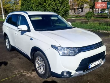 Авто Mitsubishi Outlander 2014 № 7395173