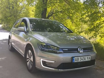 Авто Volkswagen E-Golf 2019 № 7395210