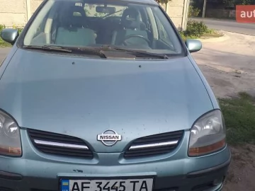 Авто Nissan Almera Tino 2001 № 7395533
