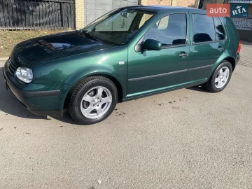 Авто Volkswagen Golf 2001 № 7395576
