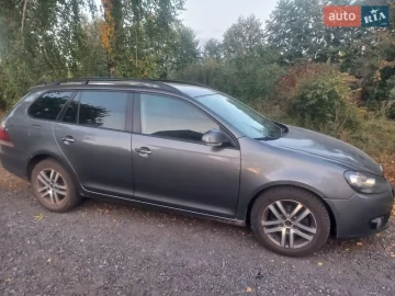 Авто Volkswagen Golf 2010 № 7395882