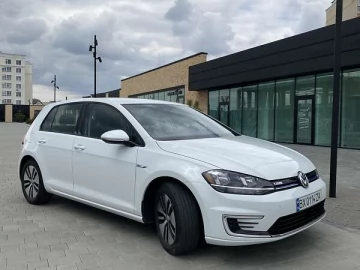 Авто Volkswagen E-Golf 2019 № 7396123