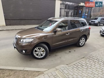Авто Hyundai Santa Fe 2010 № 7396150