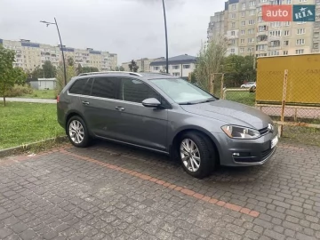 Авто Volkswagen Golf 2015 № 7396168