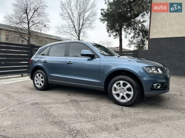 Авто Audi Q5 2015 № 7396287