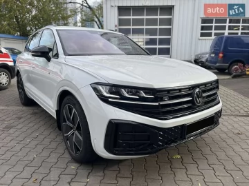 Авто Volkswagen Touareg 2023 № 7396464