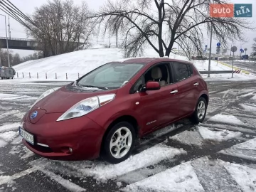 Авто Nissan Leaf 2012 № 7396549
