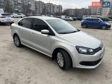 Авто Volkswagen Polo 2013 № 7396939
