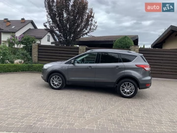 Авто Ford Kuga 2013 № 7397176